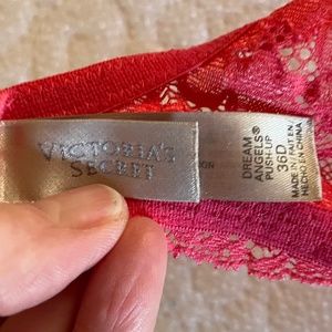 Victoria’s Secret Dream Angels push-up Bra